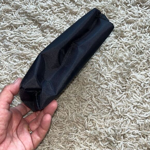 Tumi Small Necessities Bag - Picture 6 of 9